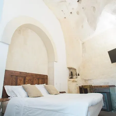 ホテル Le Malve Cave Retreat 4*